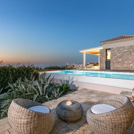Art Blue Villa